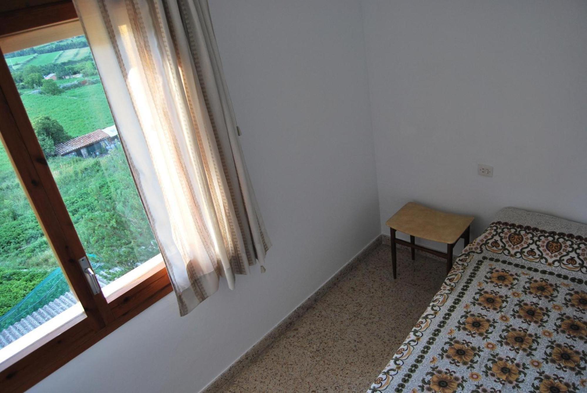 El Vall سانت ليورينس دو موريونيز المظهر الخارجي الصورة